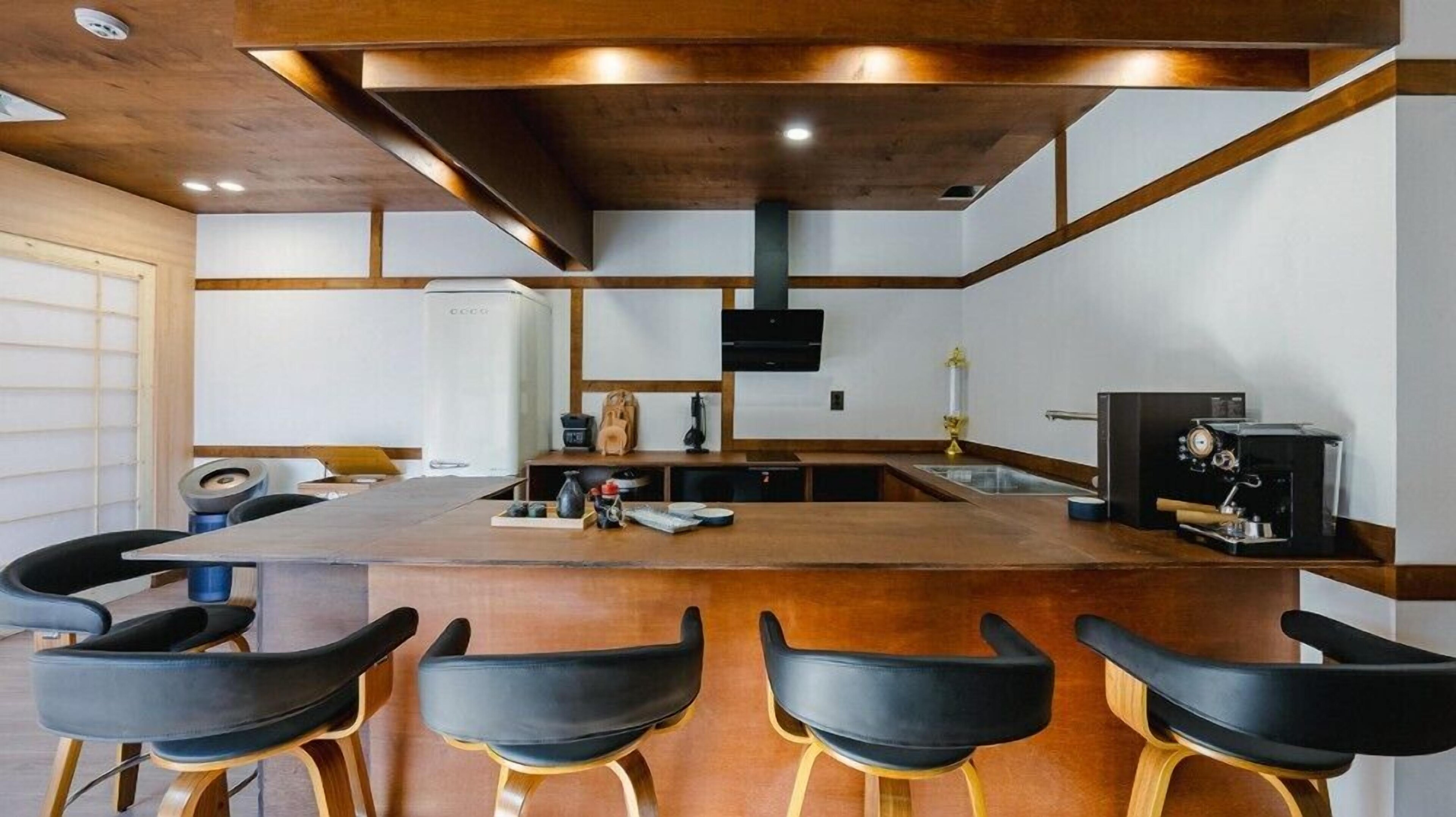 Guryong Ryokan