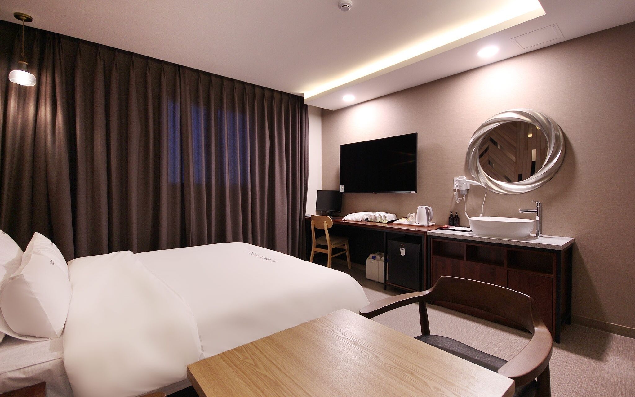 Idea Hotel