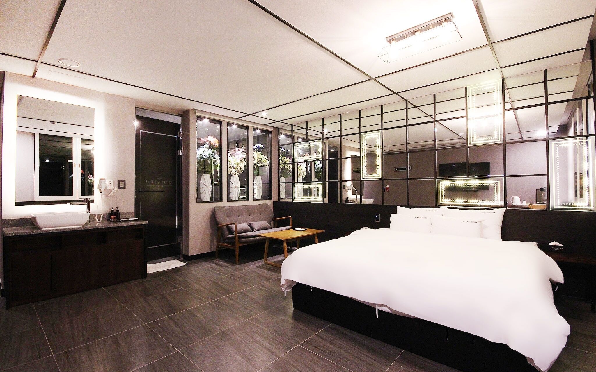 Idea Hotel