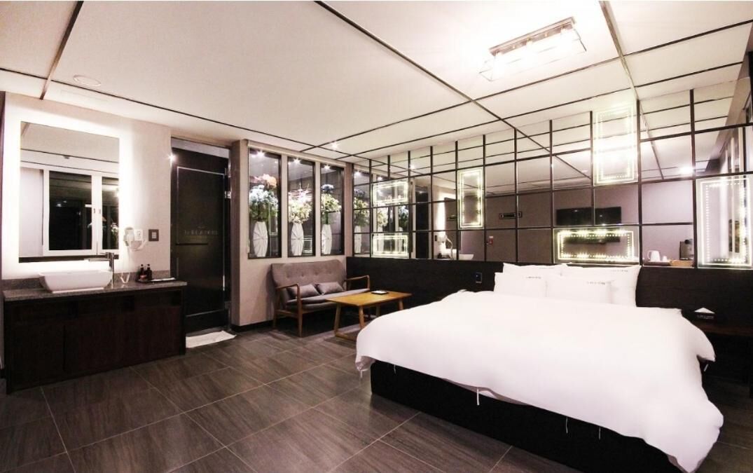 Idea Hotel