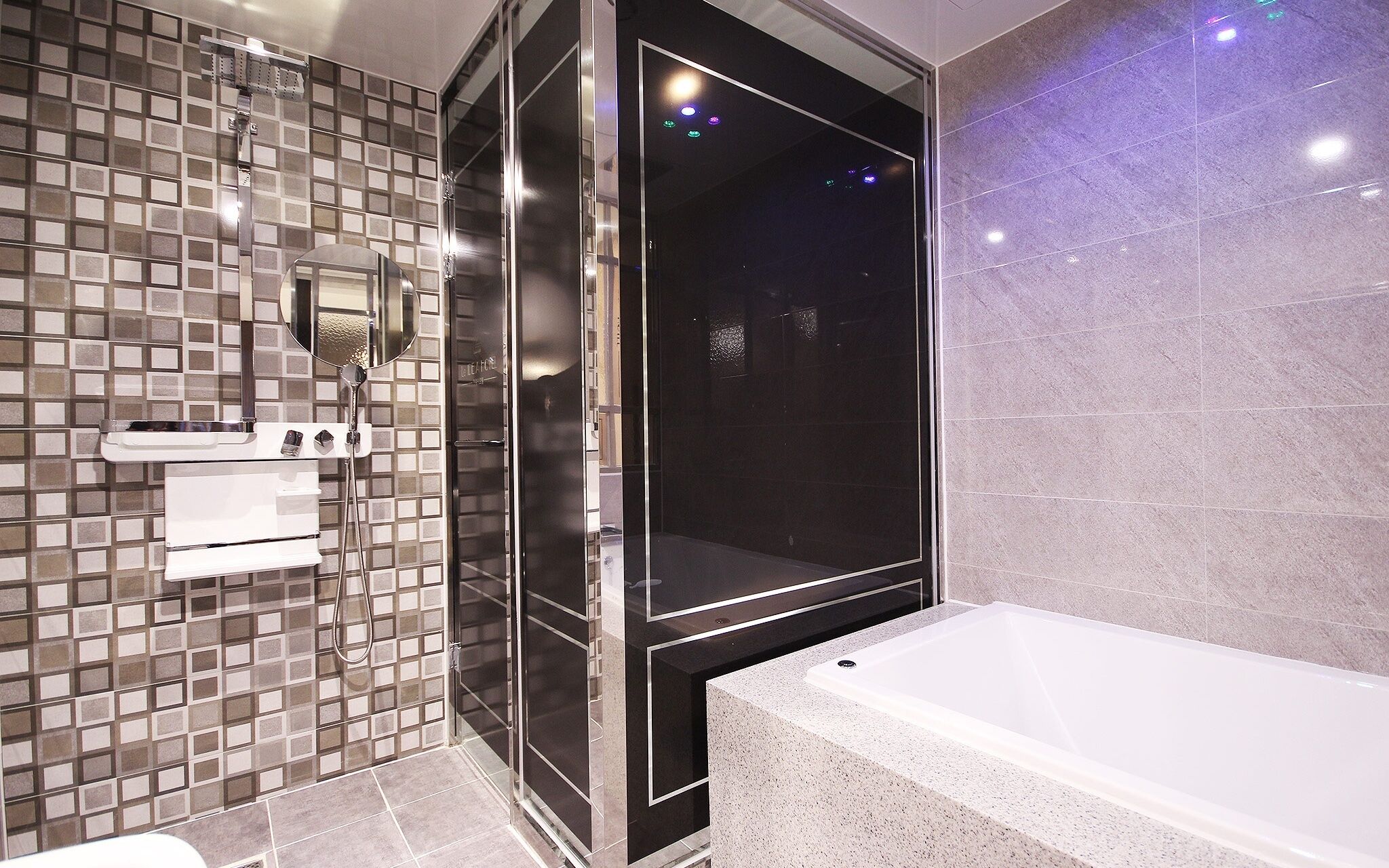 Idea Hotel