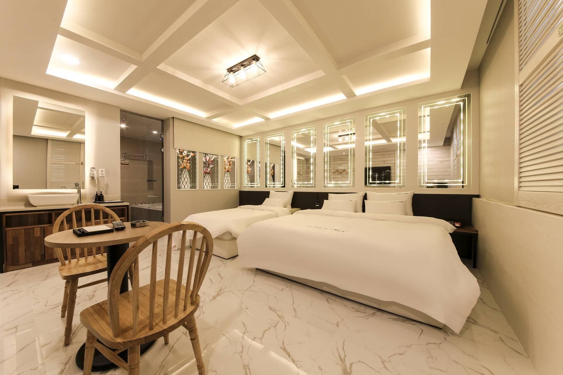 Idea Hotel