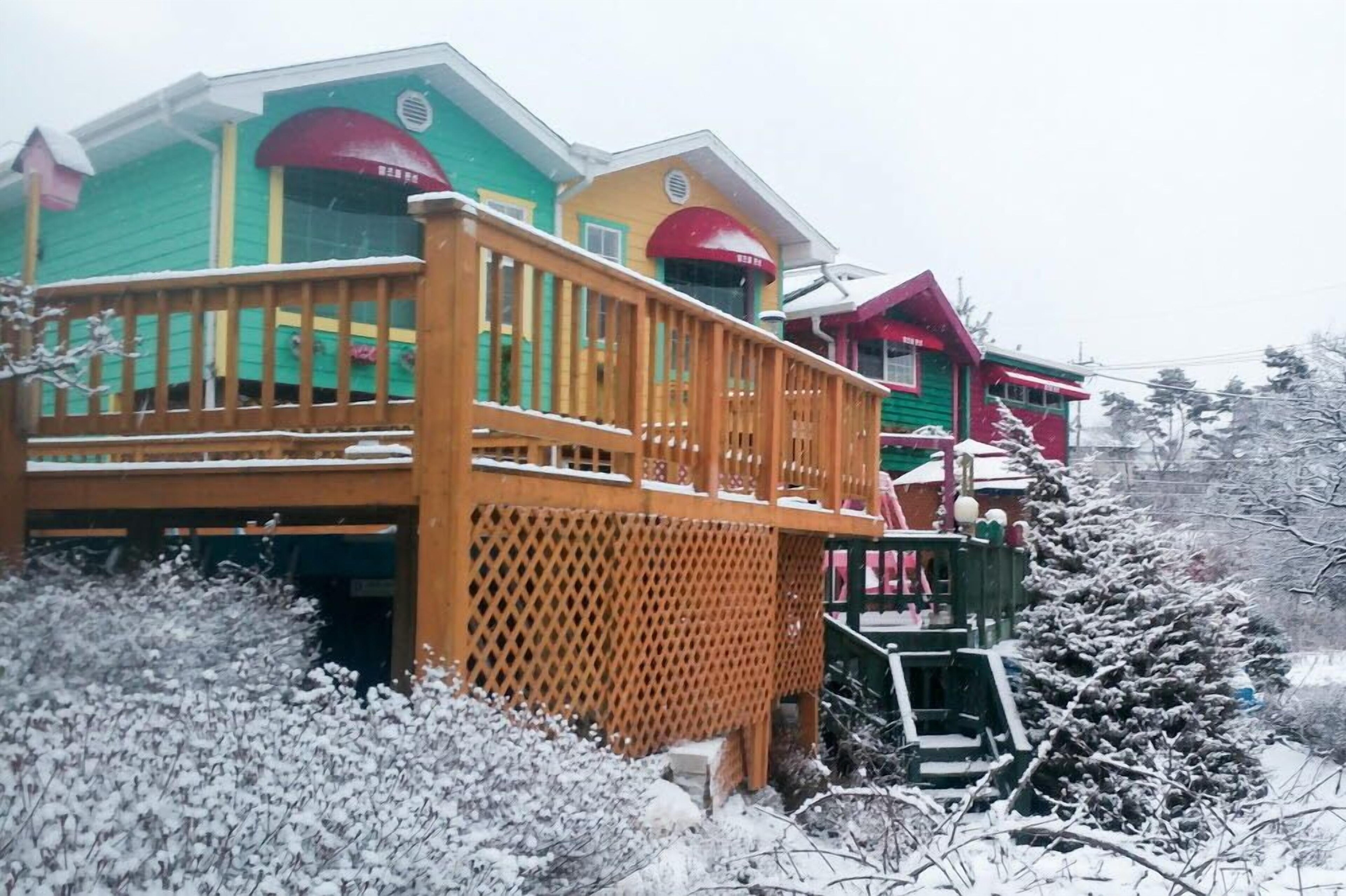 Hamchorom Pension