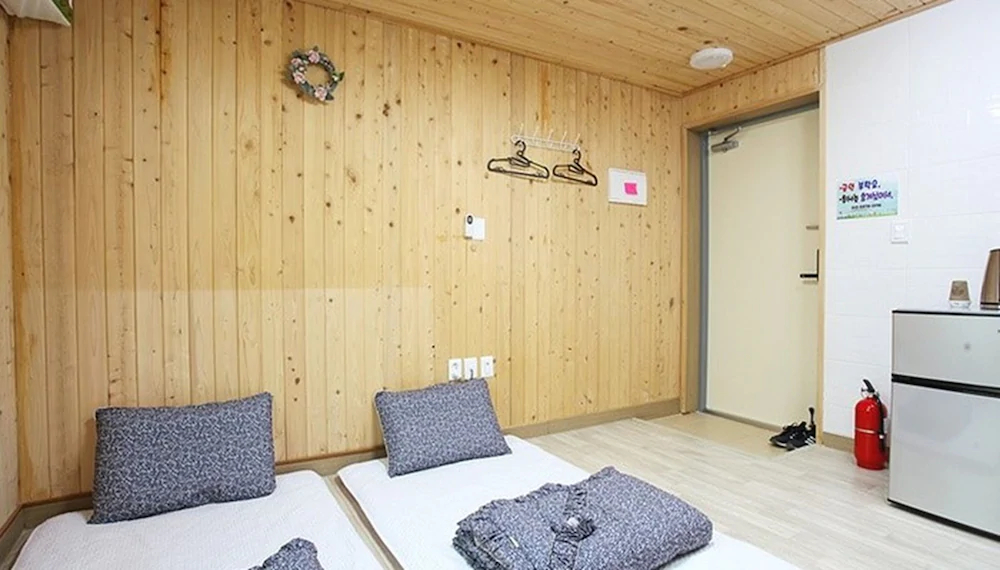 Odae Mountain Healing Town-Silver light