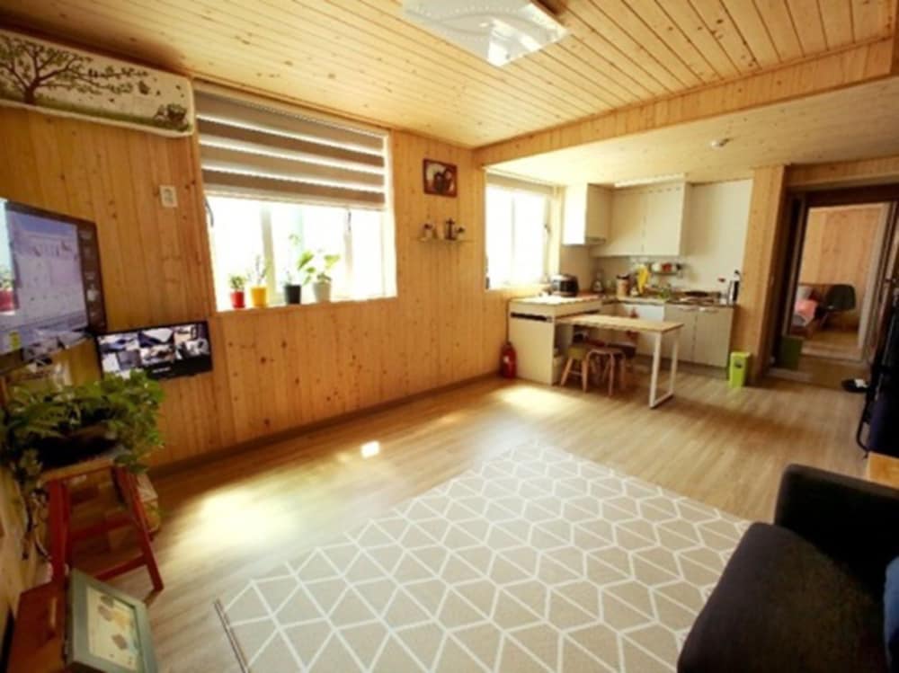 Odae Mountain Healing Town-Silver light