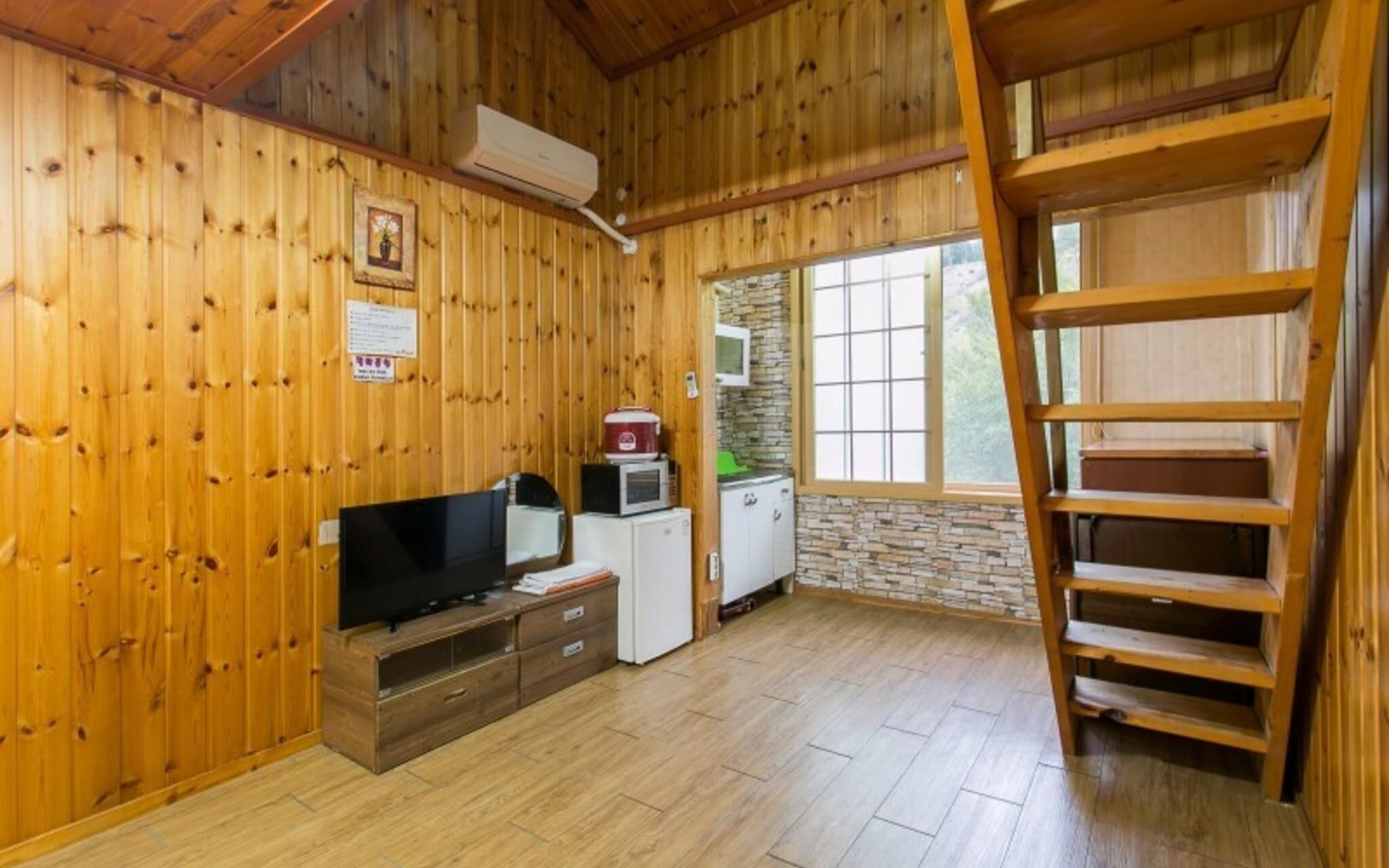 Pyeongchang Bongpyeong Moolsori Pension