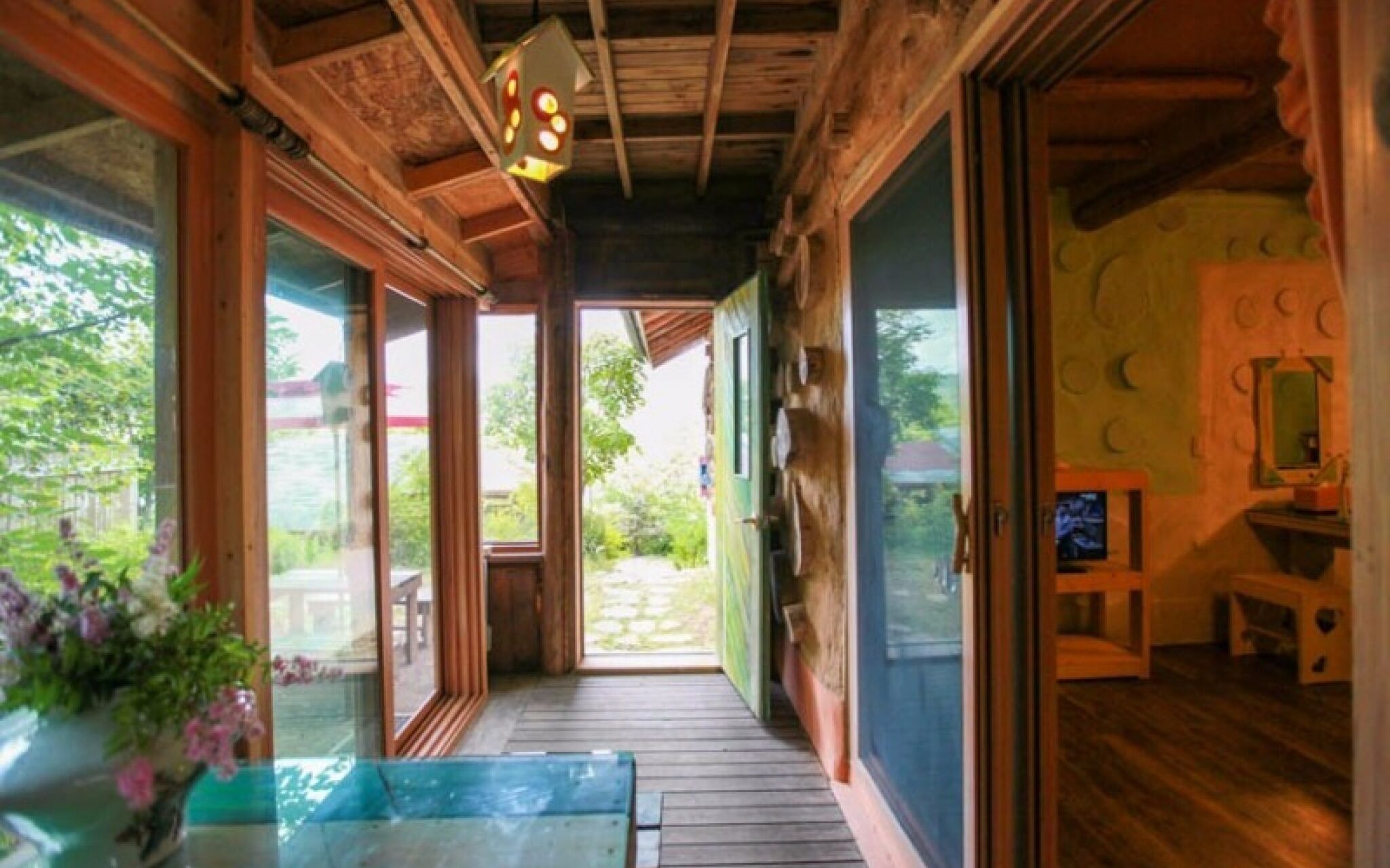 Pyeongchang Dolbaenamu Segeuru Pension