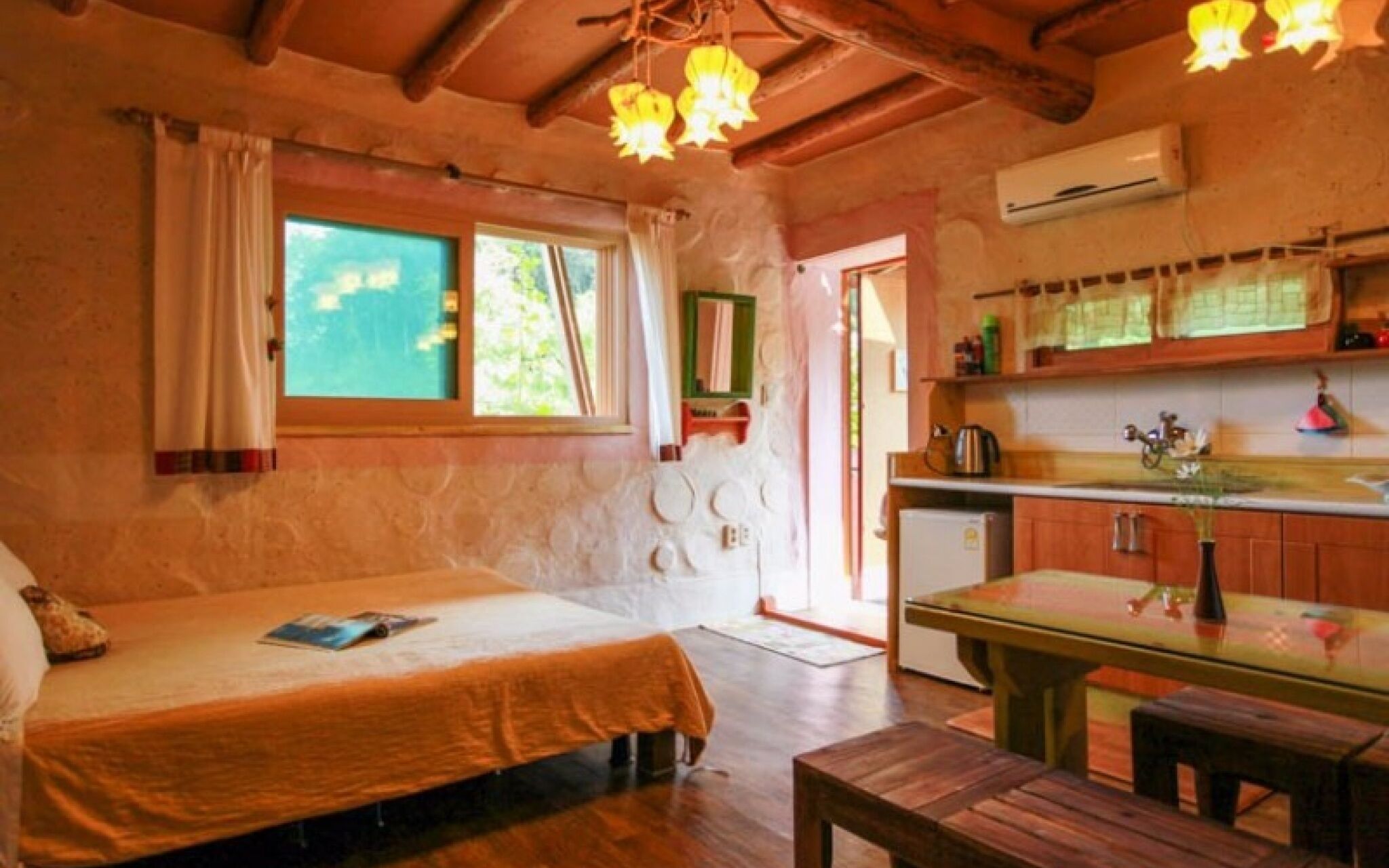 Pyeongchang Dolbaenamu Segeuru Pension