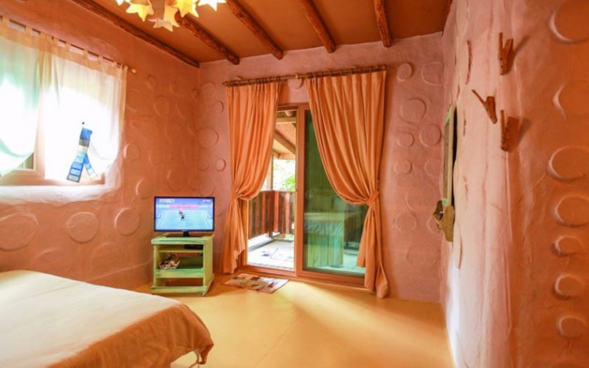 Pyeongchang Dolbaenamu Segeuru Pension