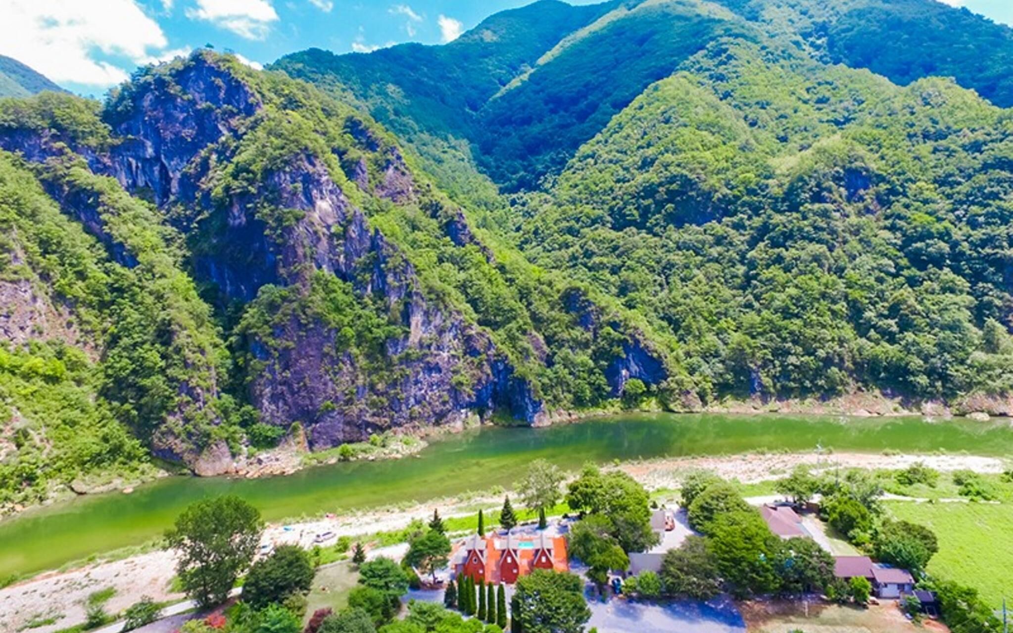 Pyeongchanggang Healing House Pension