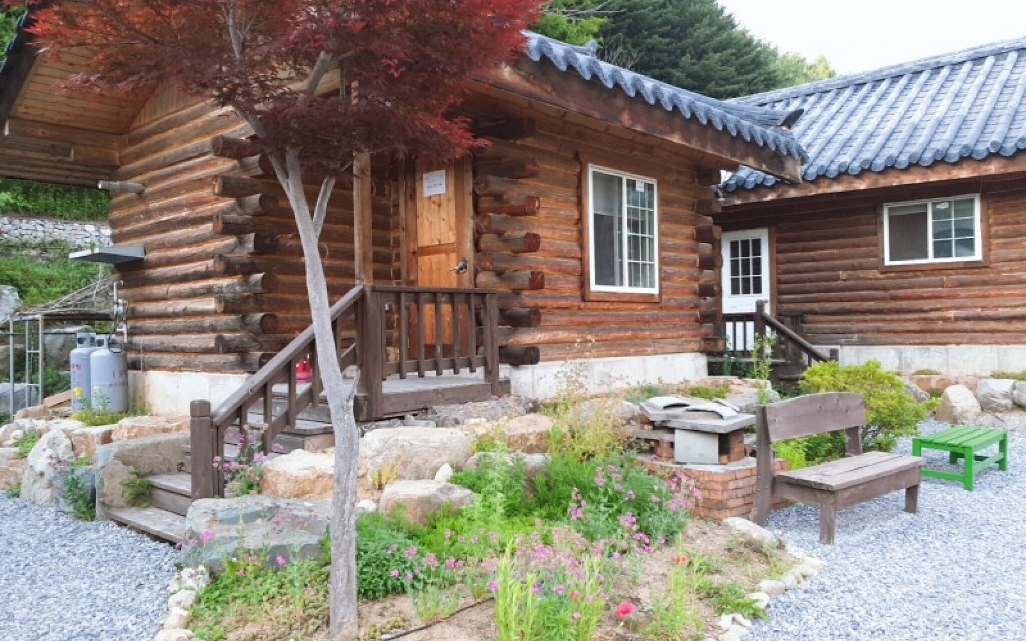 Pyeongchang Hwangtogudeulmaeul Pension
