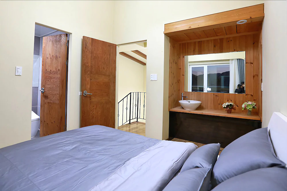 Saint Hill Pension