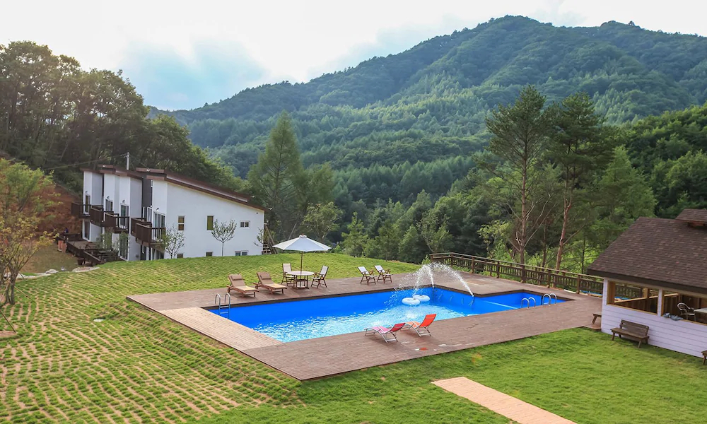 Saint Hill Pension