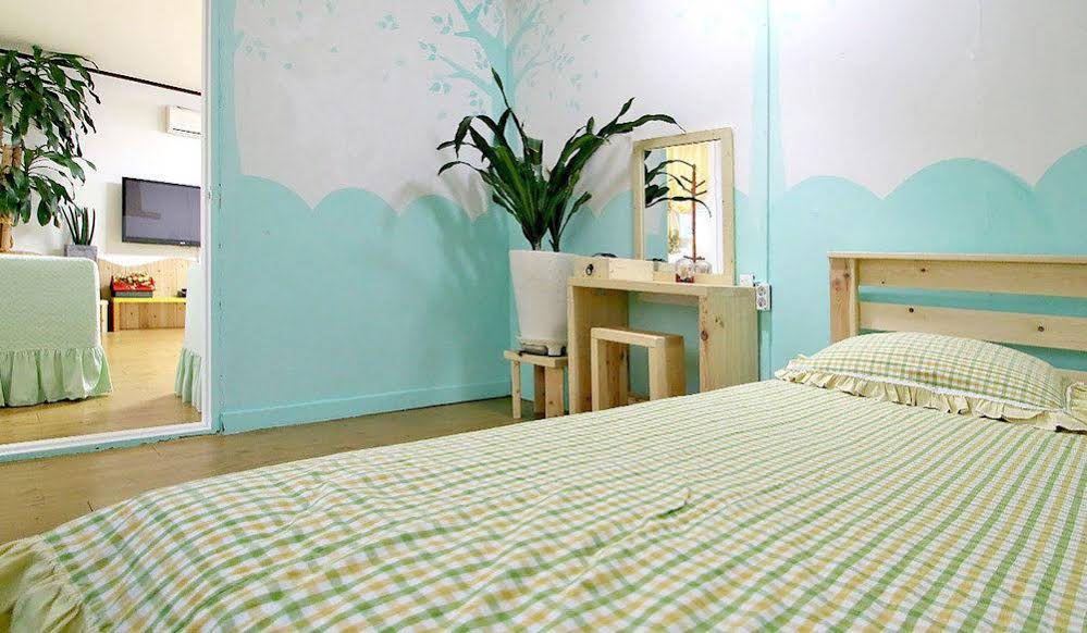 Daegwalnyeonng Wild Floaroma Pension