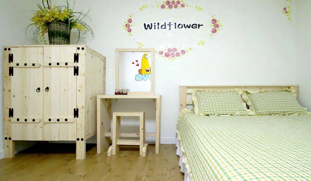 Daegwalnyeonng Wild Floaroma Pension