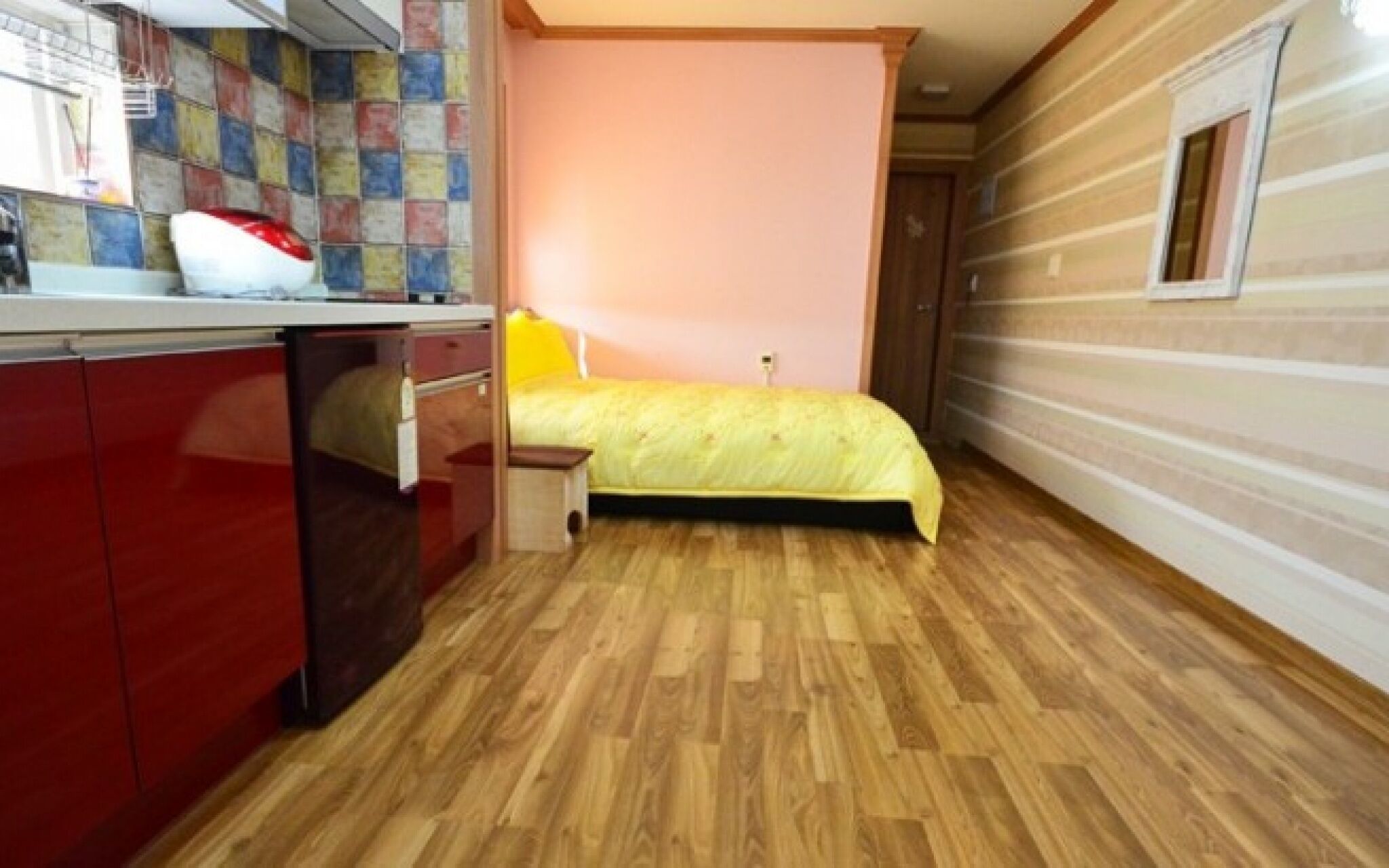 Seocheon Red Windmill Attiang Pension