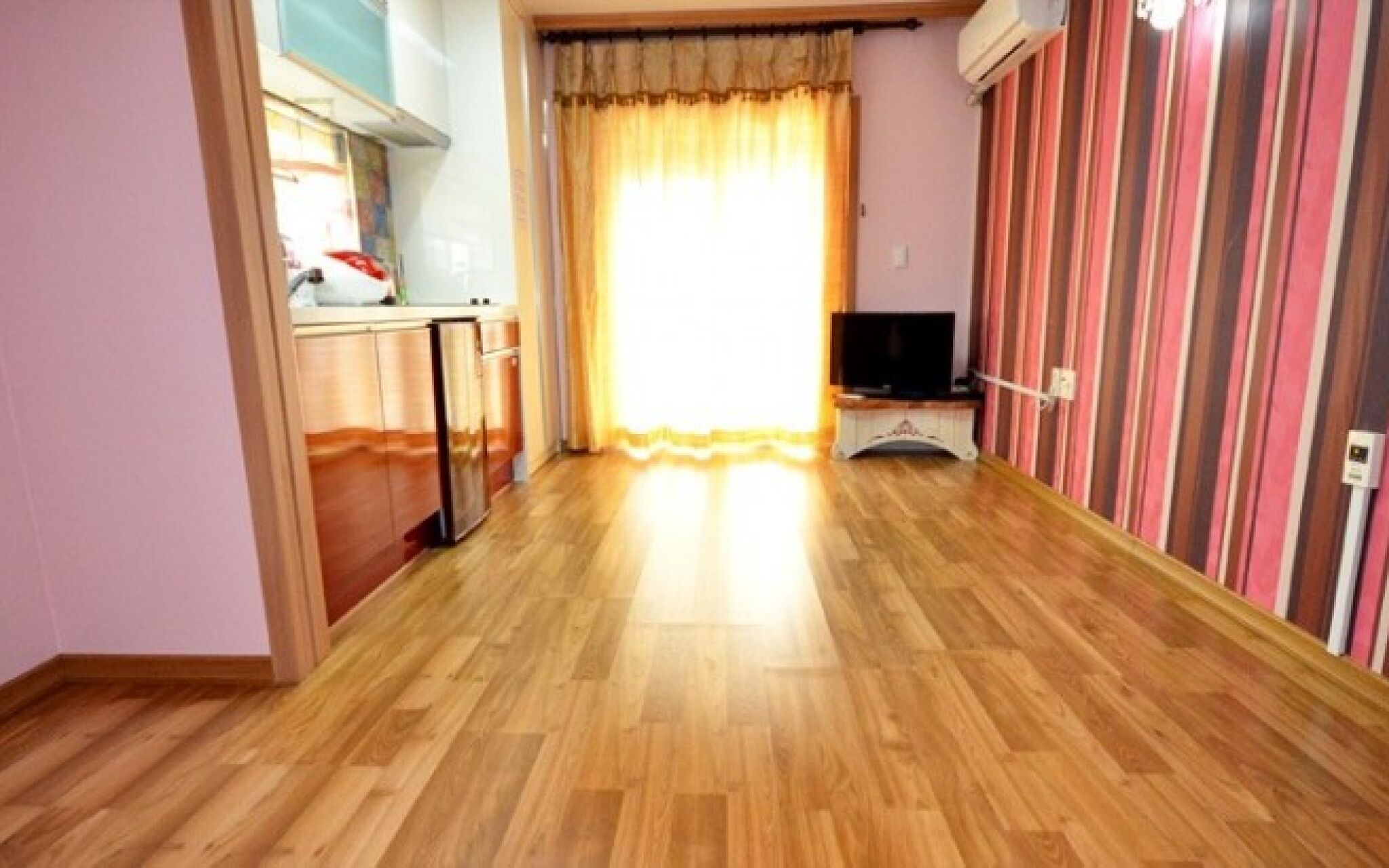 Seocheon Red Windmill Attiang Pension
