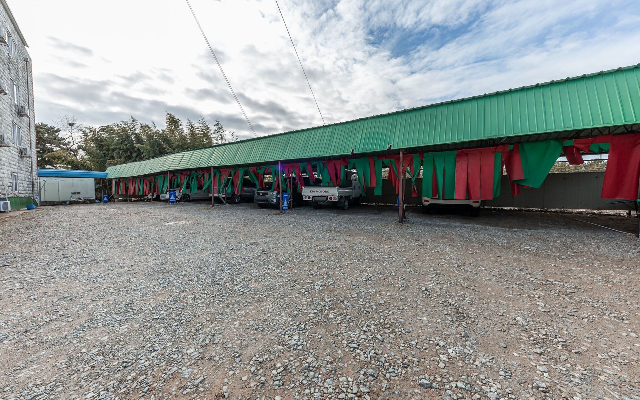 Sharp Motel