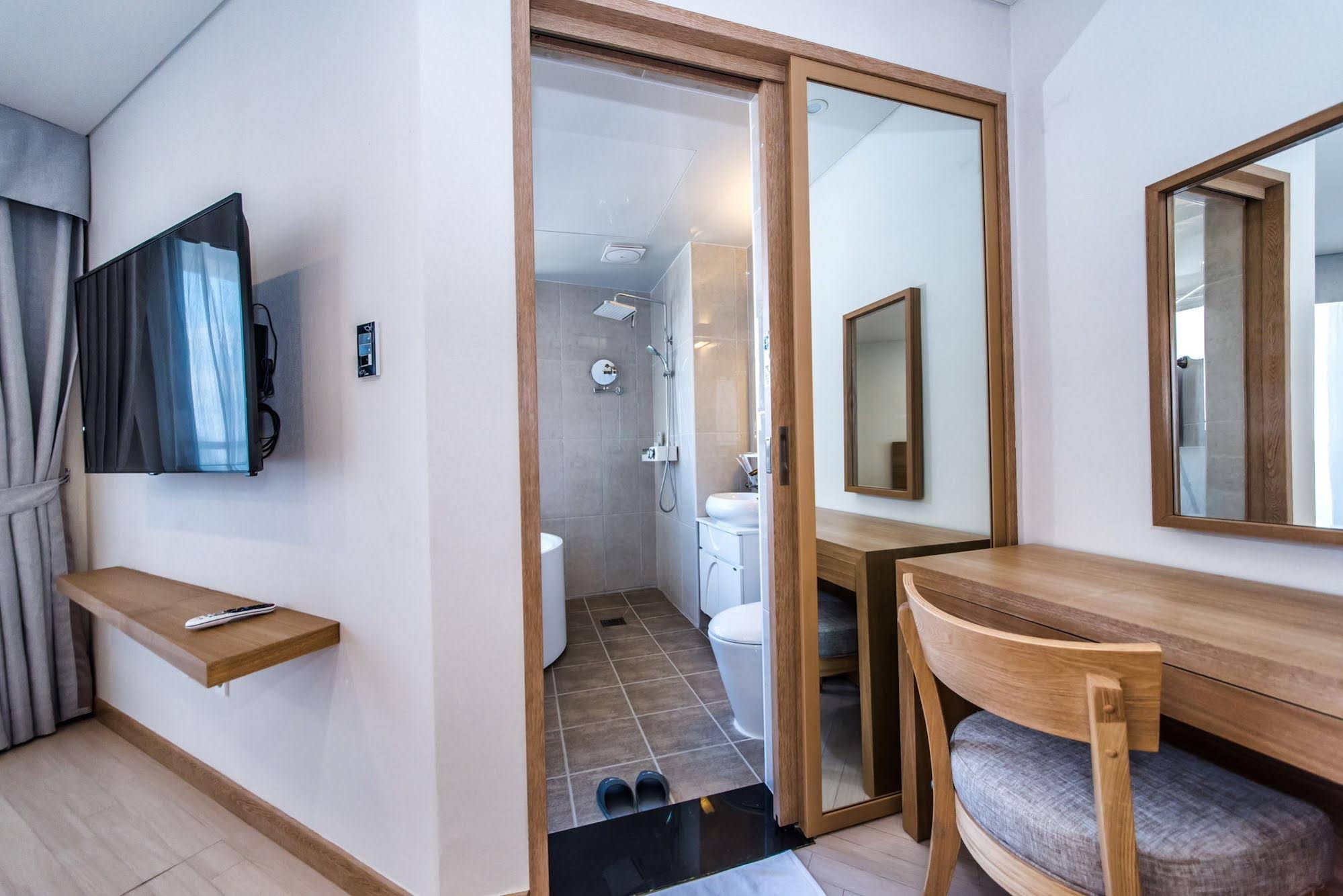 Bk Hotel Jeju