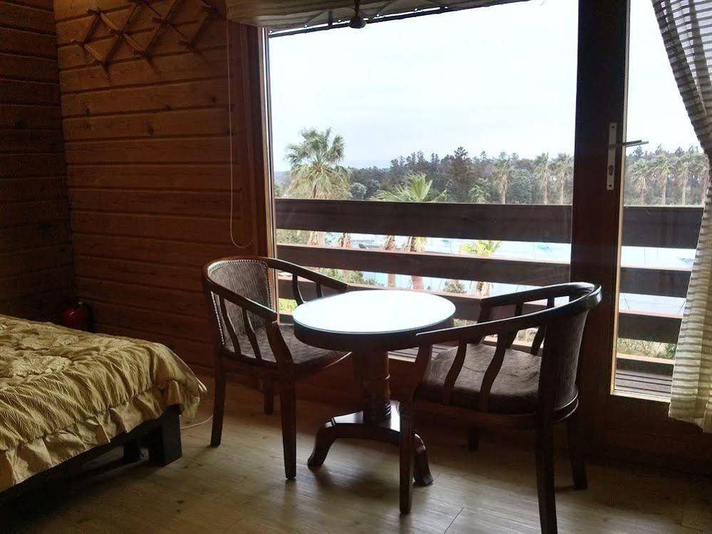 Breakfast at Tiffanys