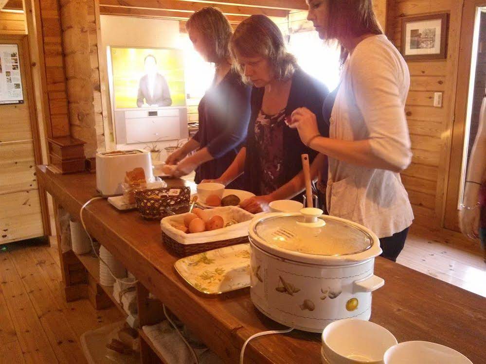 Breakfast at Tiffanys