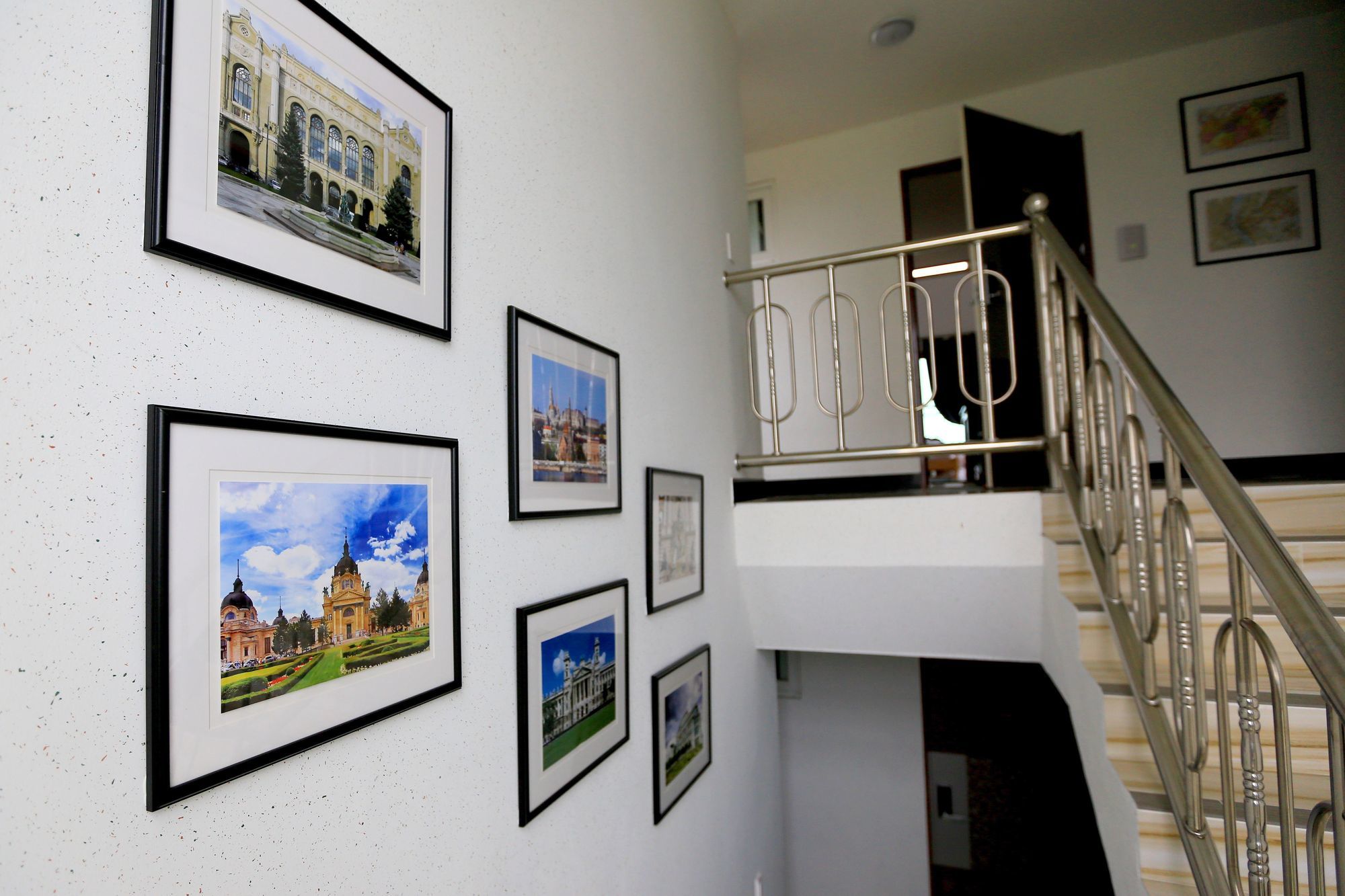 Budapest Inn