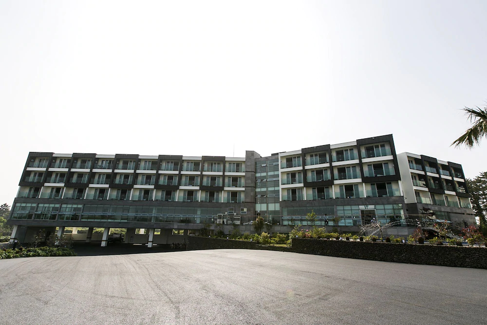 Cordelia Resort