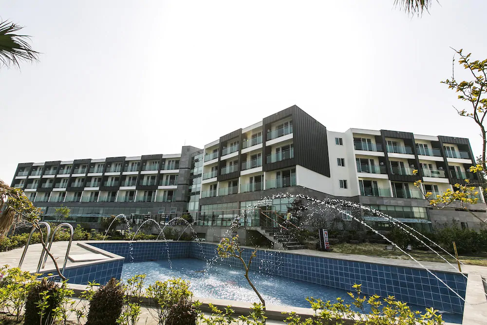 Cordelia Resort