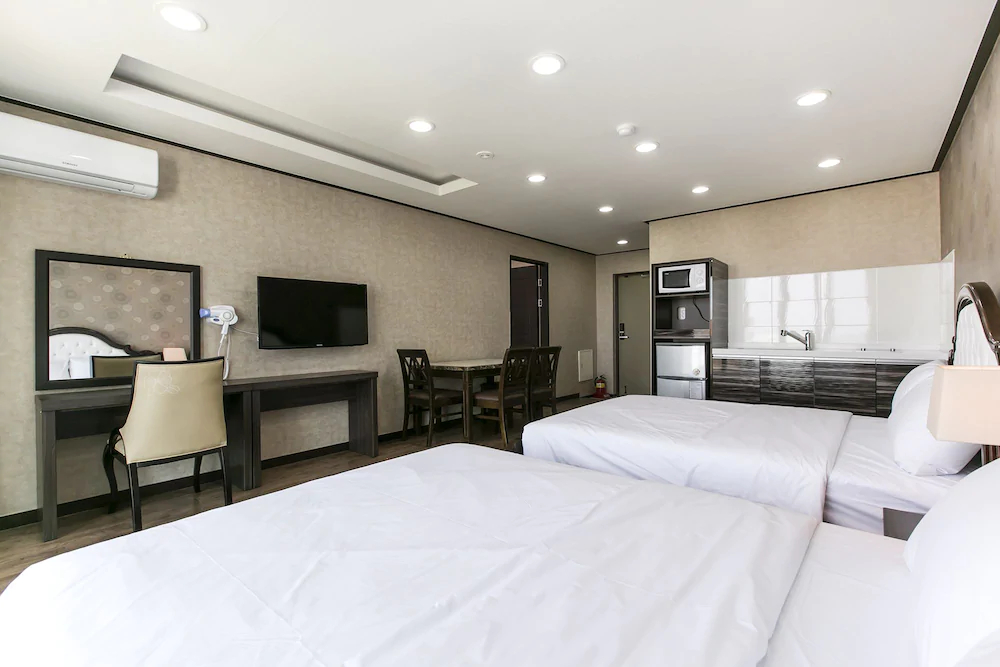 Cordelia Resort