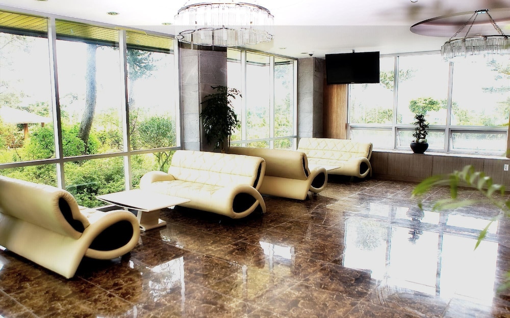Cordelia Resort