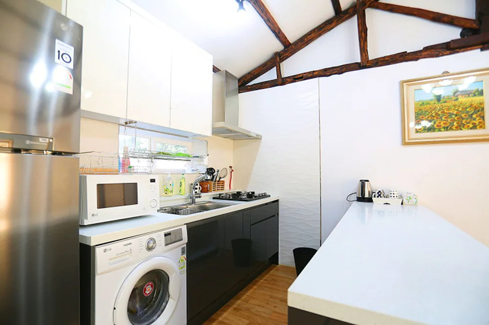 Doldam Path Pension