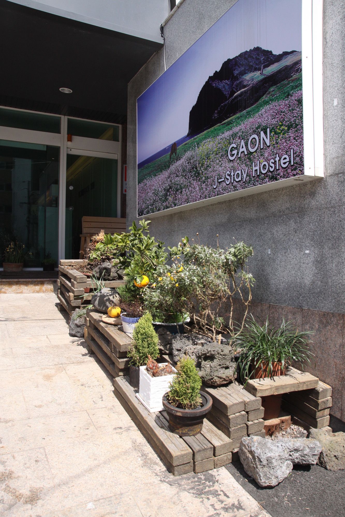 Hotel Gaon J Stay