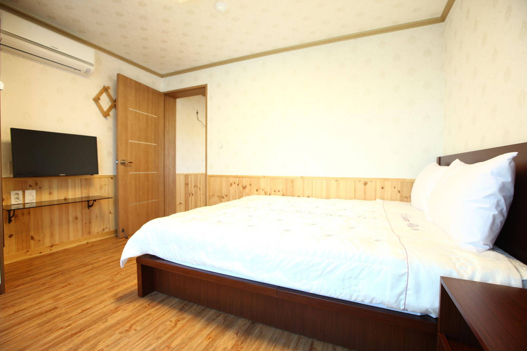Haesung Parktel