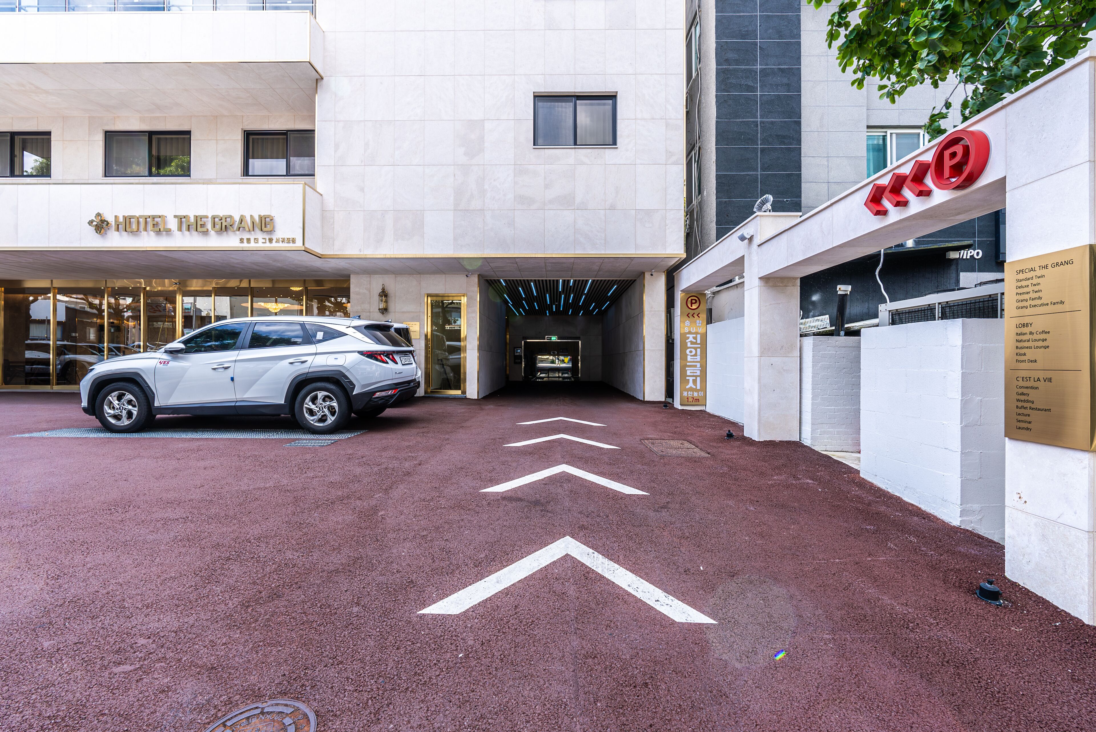 Hotel The Grang Seogwipo