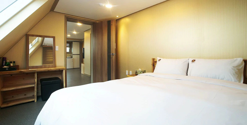 J2 Family Hotel Jeju