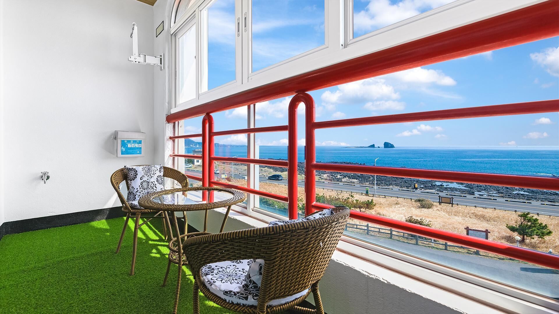 Jeju Badaaehyanggi Pension