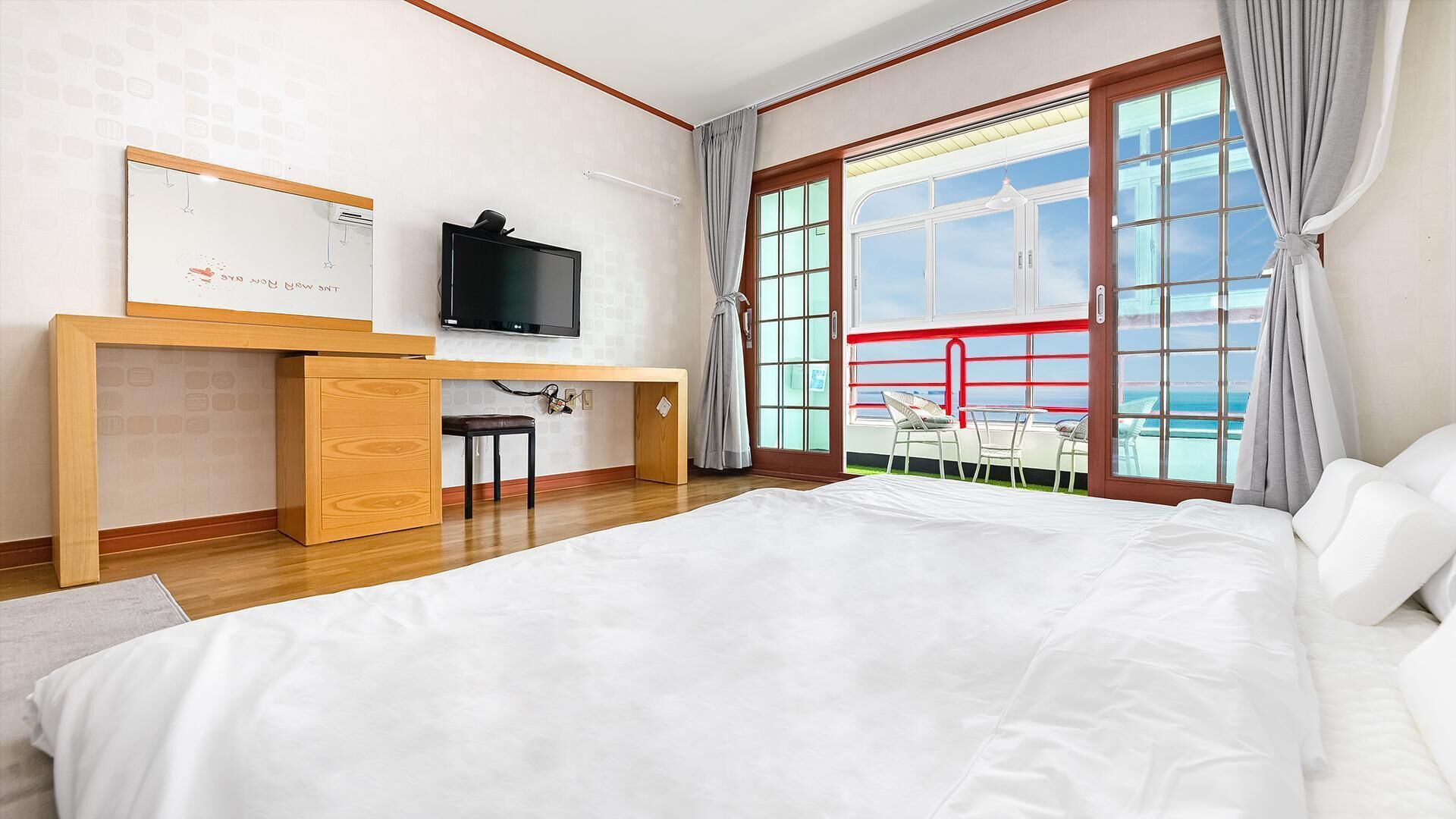Jeju Badaaehyanggi Pension