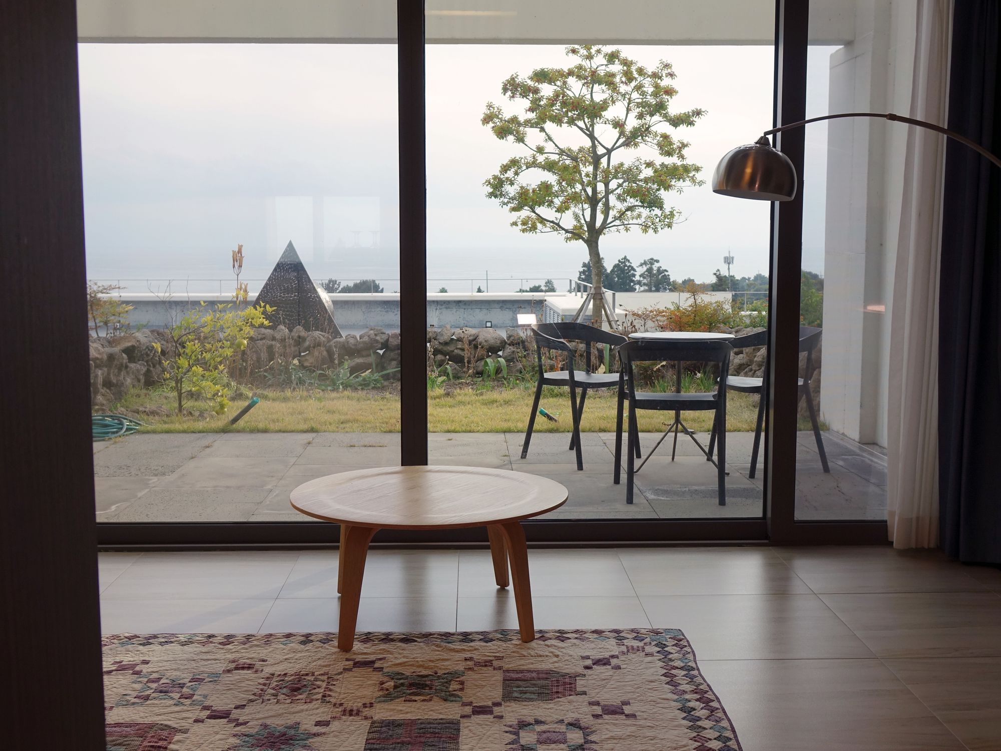 Jeju Bom