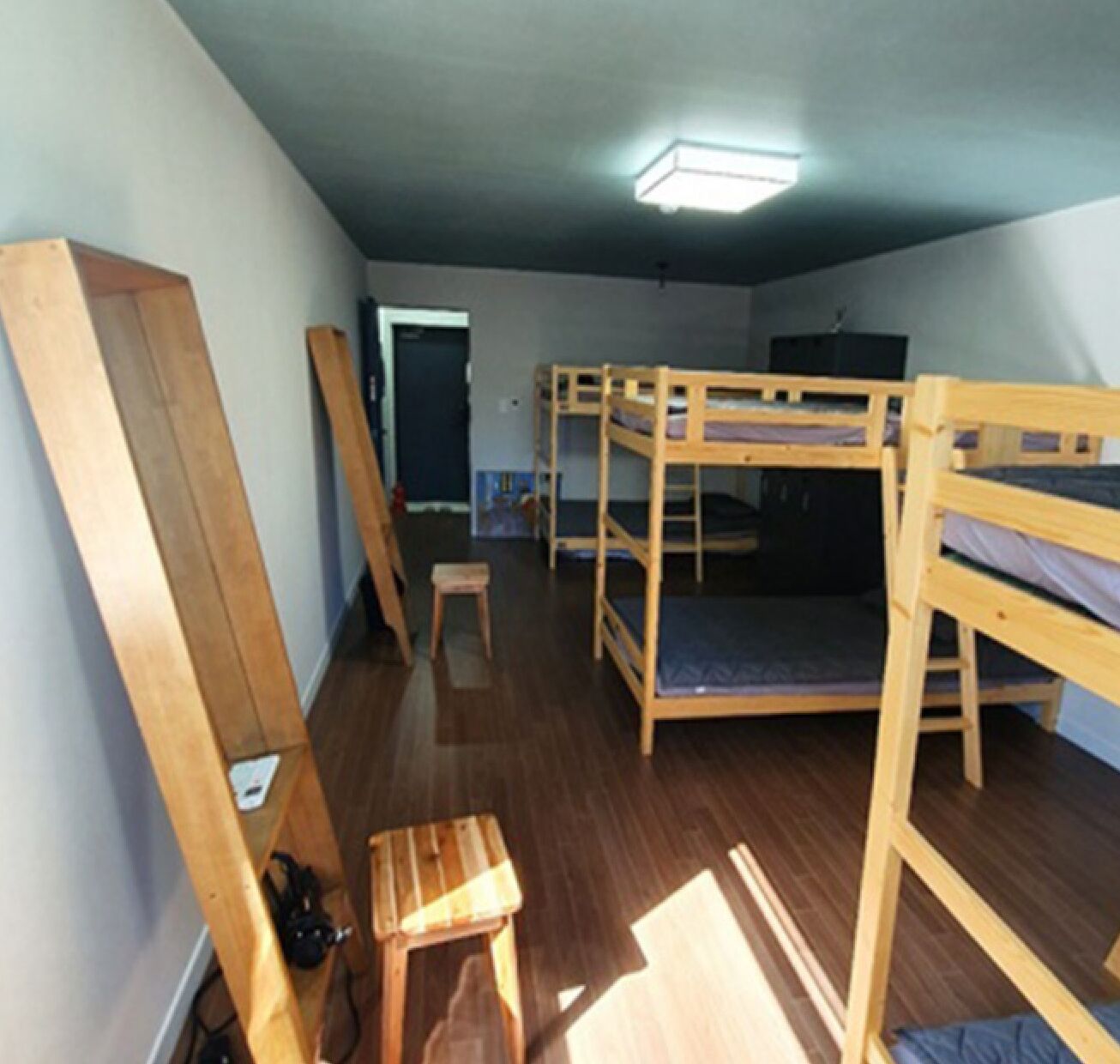 Jeju Ghetto Guest House Party
