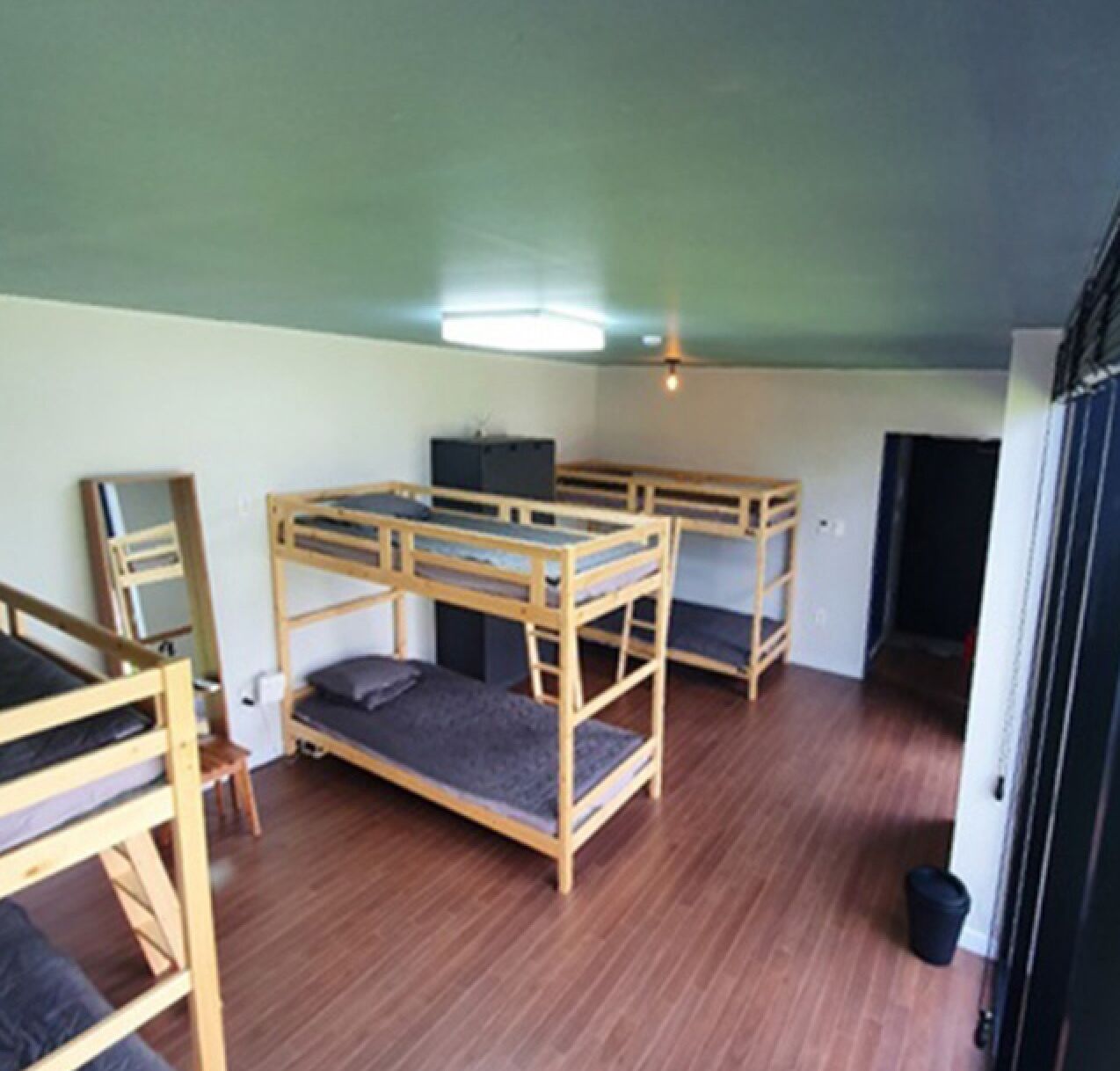 Jeju Ghetto Guest House Party