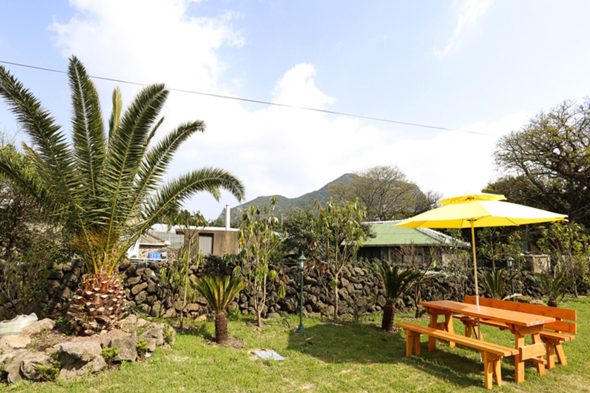 Jeju Landscape House