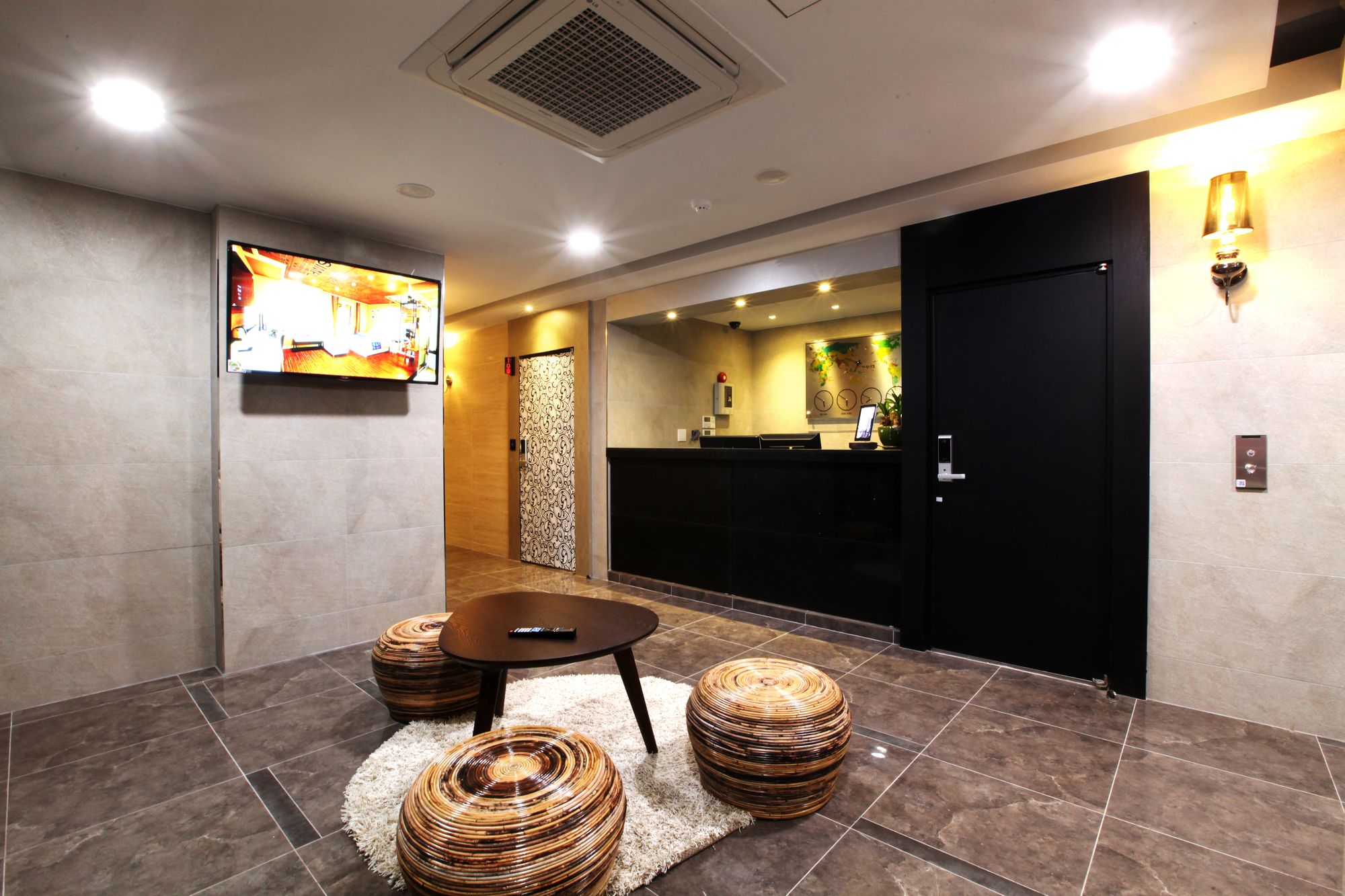 Jeju Lux Hotel