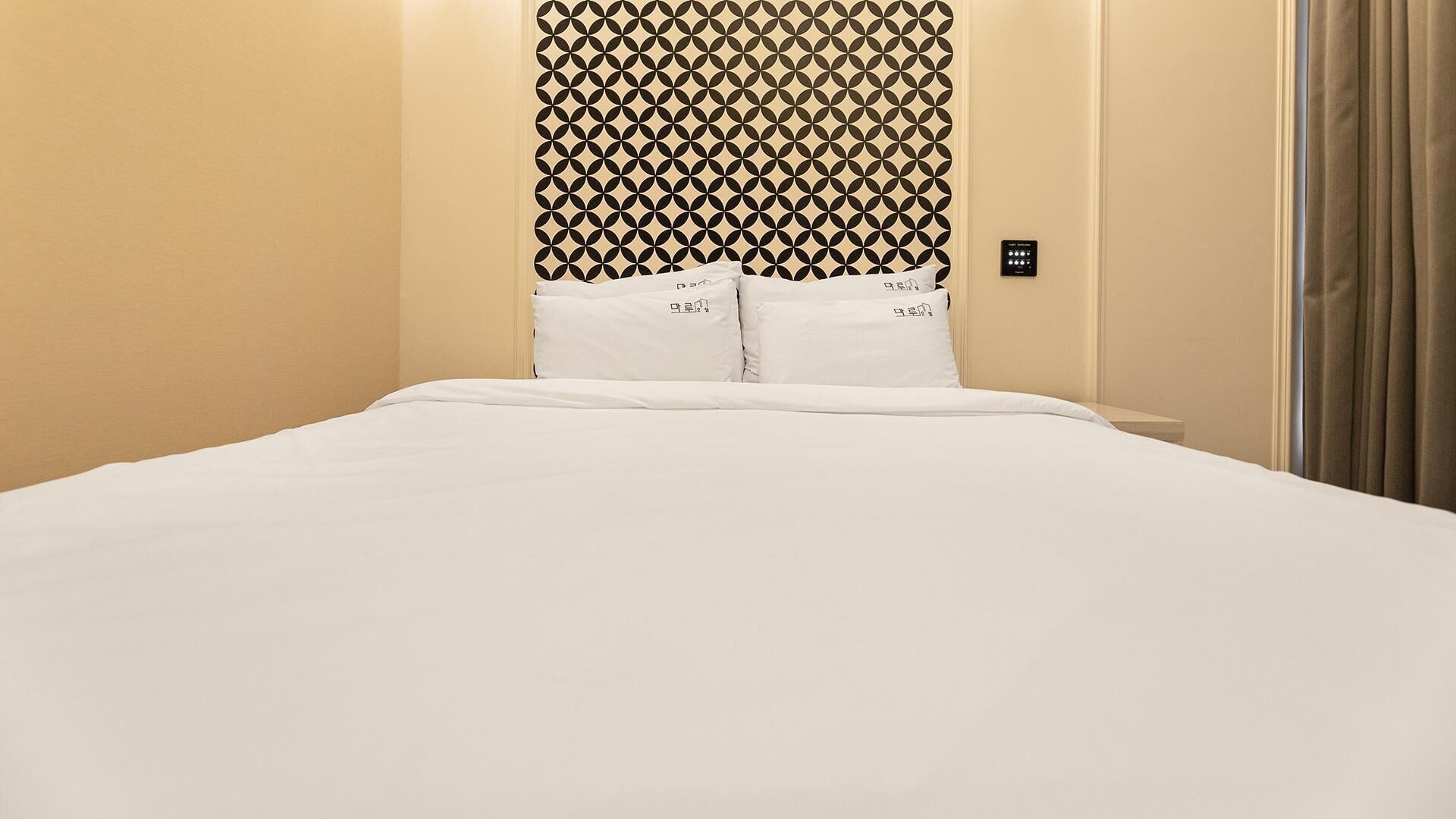 Jeju Maru Hotel & Cafe