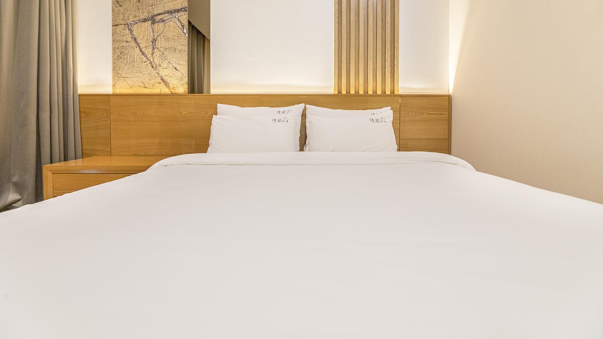 Jeju Maru Hotel & Cafe