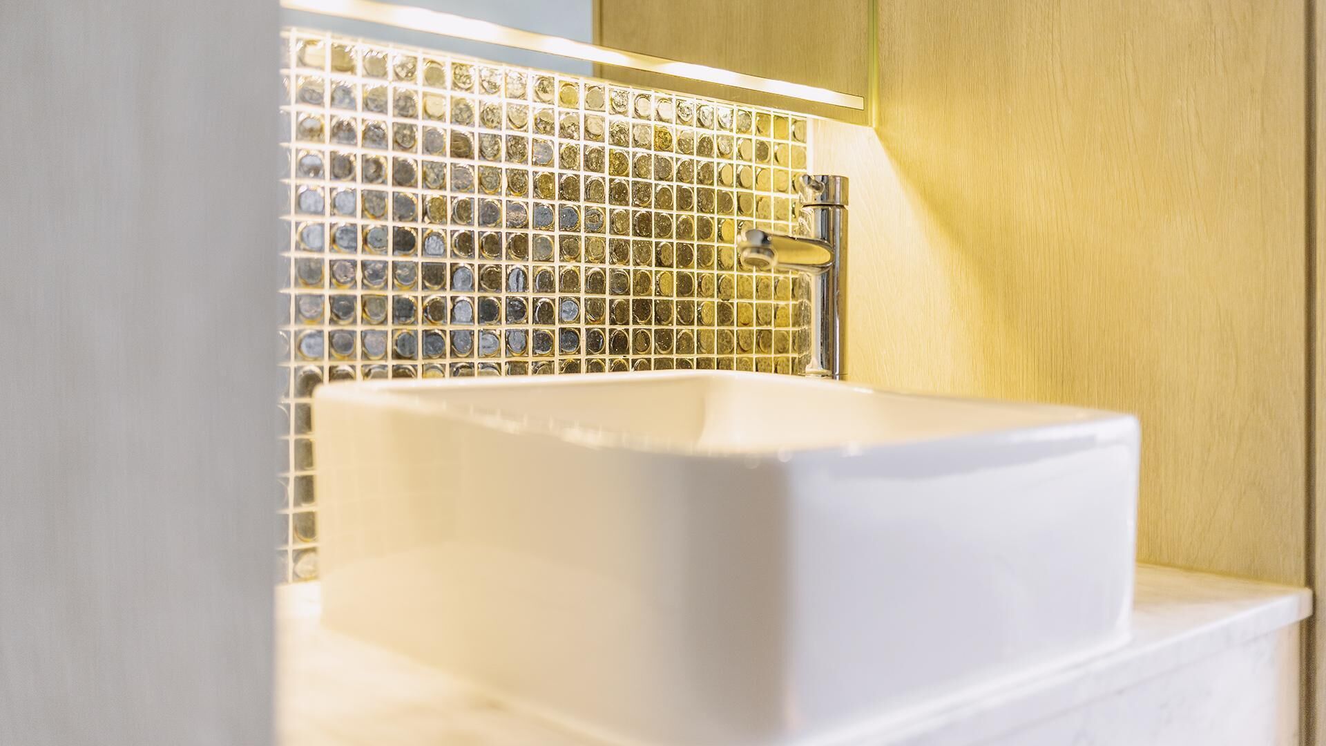 Jeju Maru Hotel & Cafe