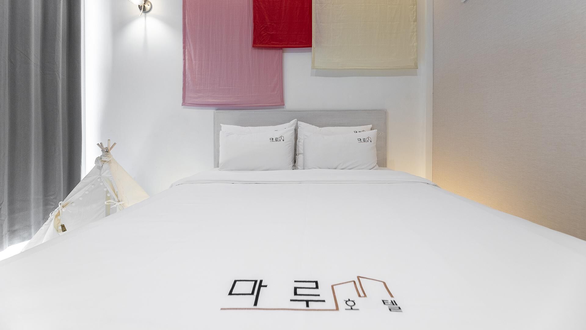 Jeju Maru Hotel & Cafe