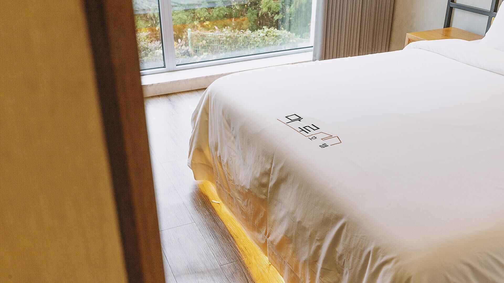 Jeju Maru Hotel & Cafe