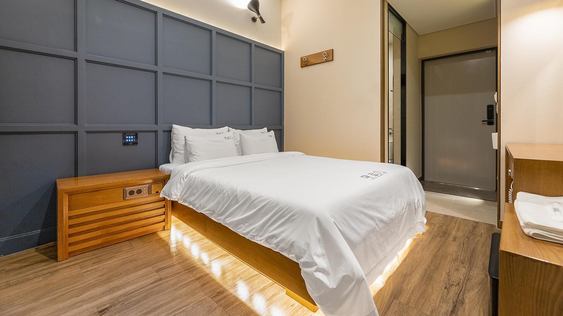 Jeju Maru Hotel & Cafe