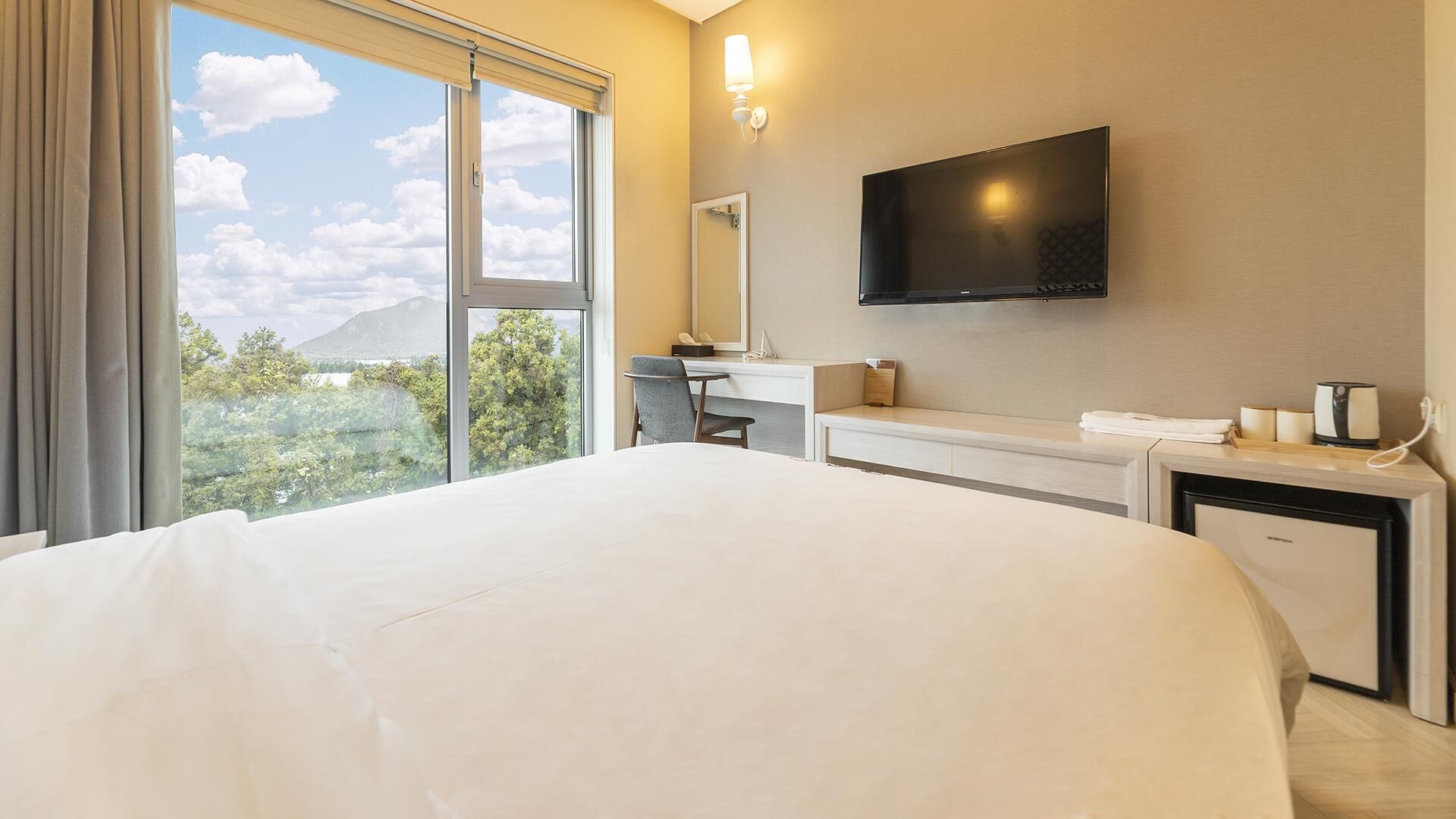 Jeju Maru Hotel & Cafe