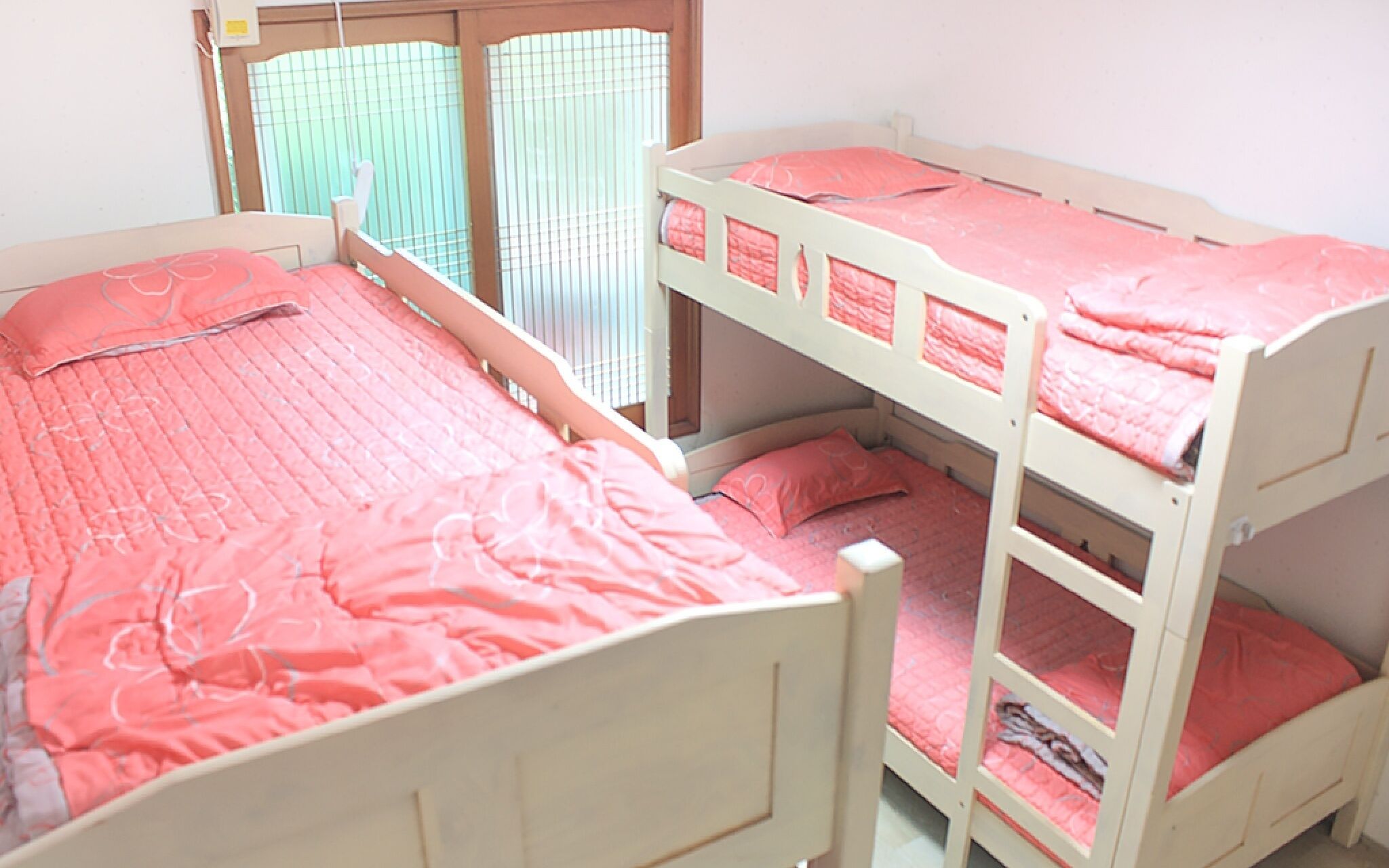 Jeju Neuyoungnayoung Guesthouse